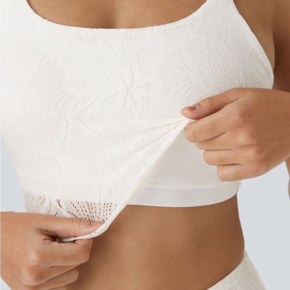 NWOT Halara Low Support Lace Overlay Cropped Yoga Sport bra size L - Picture 4 of 6